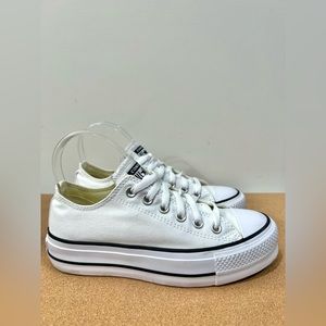 Converse Chuck Taylor All Star Lift Platform Lo Low Top Sneaker